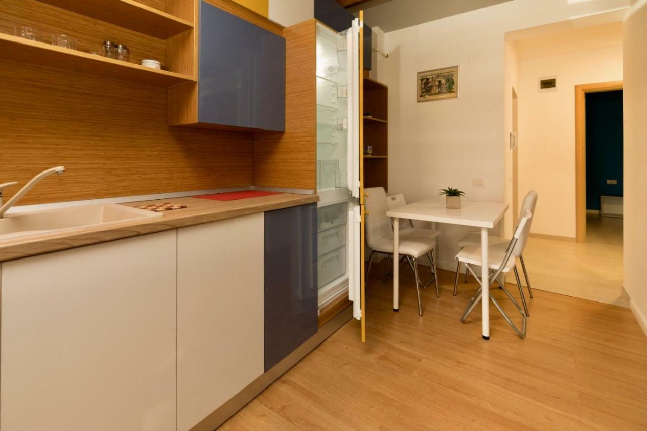 Apartament Aty Navodari Luaran gambar